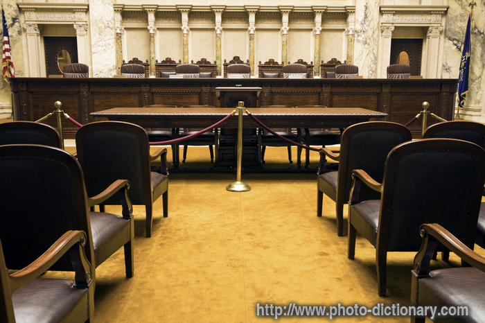 courtroom - photo/picture definition - courtroom word and phrase image