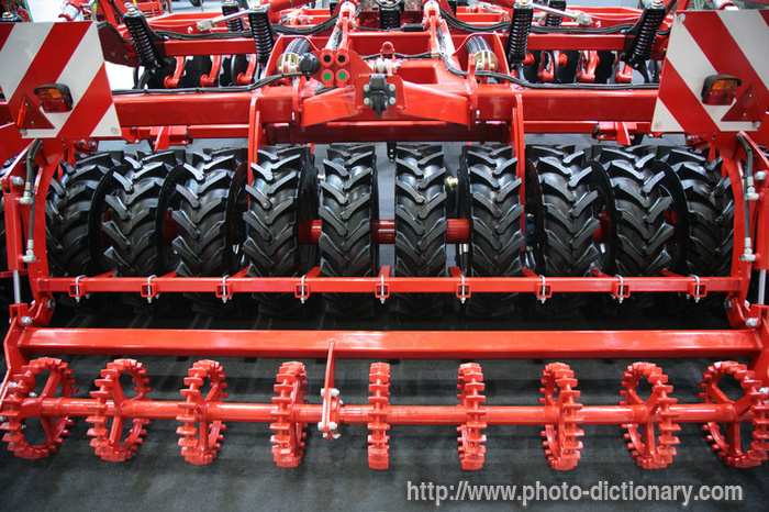plough - photo/picture definition - plough word and phrase image