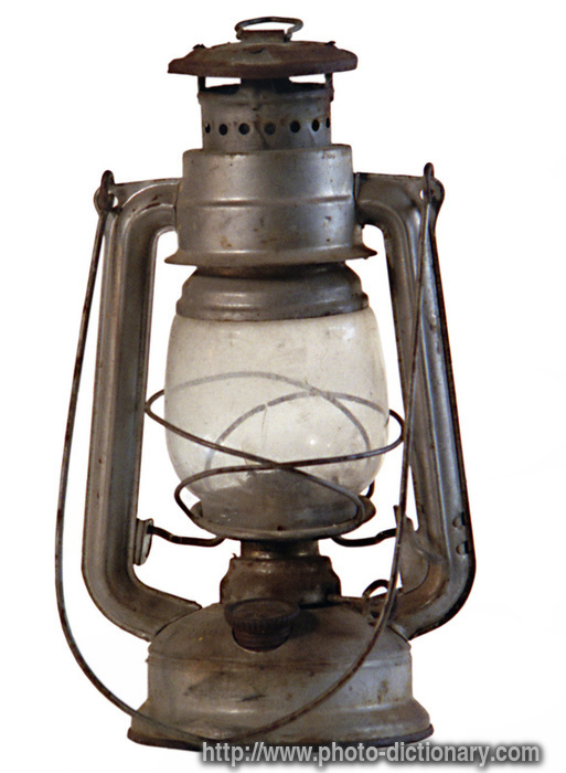 hurricane lamp - photo/picture definition - hurricane lamp word and phrase image