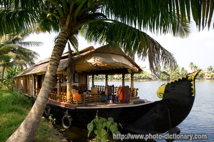 boat house - photo/picture definition - boat house word and phrase image