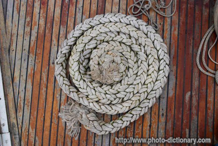 boat rope - photo/picture definition - boat rope word and phrase image