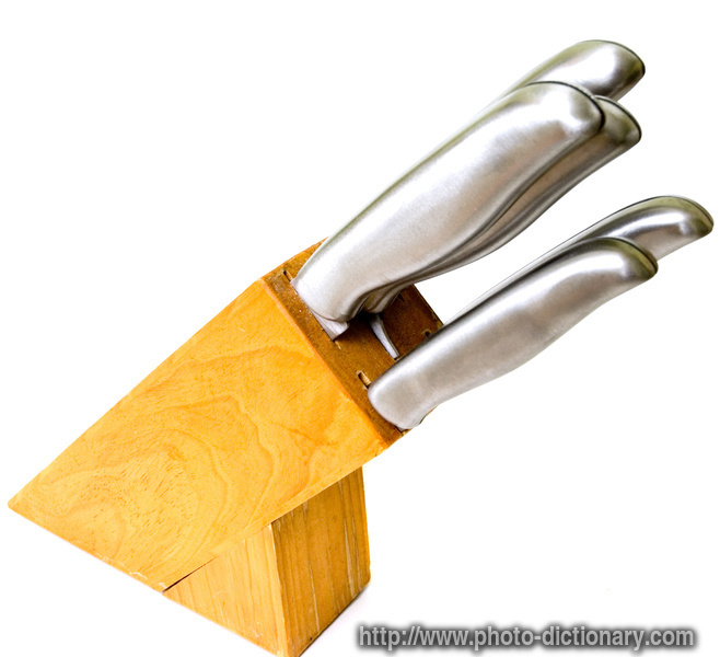 kitchen knives - photo/picture definition - kitchen knives word and phrase image