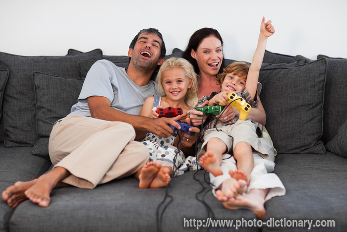 family - photo/picture definition - family word and phrase image