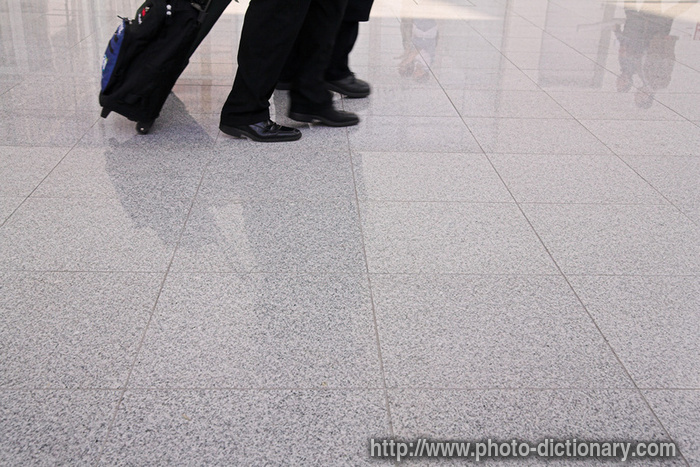 airport - photo/picture definition - airport word and phrase image