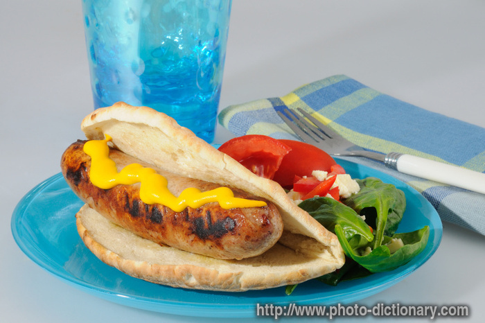 turkey sausage - photo/picture definition - turkey sausage word and phrase image