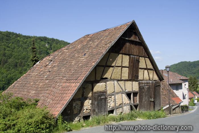 hut - photo/picture definition at Photo Dictionary - hut word and