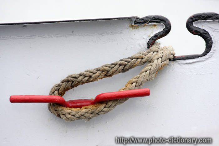 mooring rope - photo/picture definition - mooring rope word and phrase image