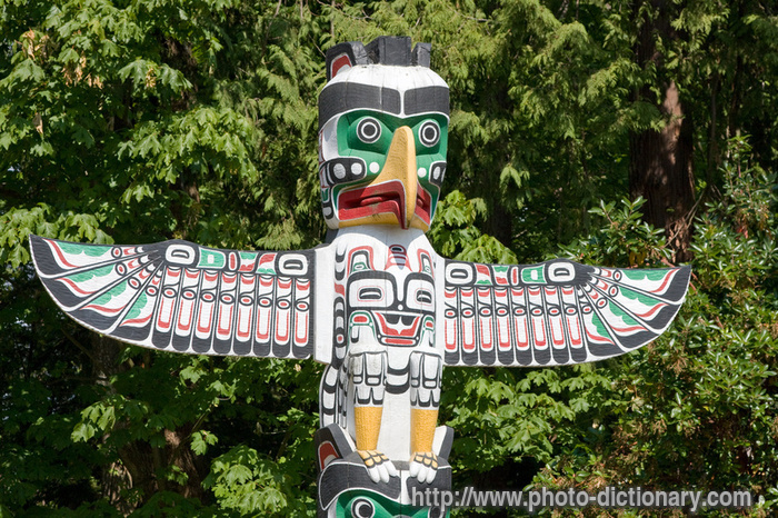 totem - photo/picture definition - totem word and phrase image