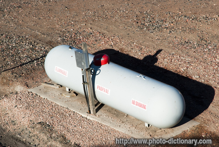 propane tank - photo/picture definition - propane tank word and phrase image