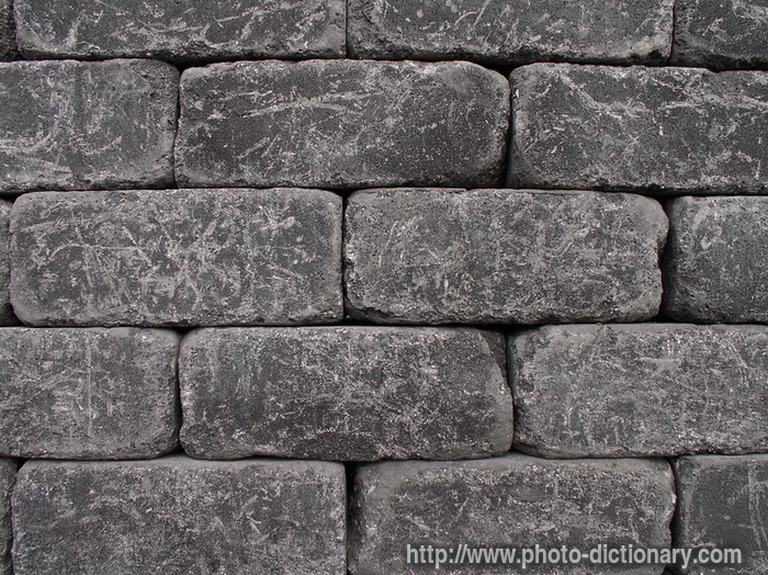 brick wall - photo/picture definition - brick wall word and phrase image