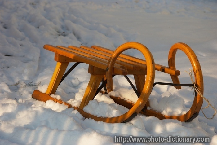 sleigh - photo/picture definition - sleigh word and phrase image