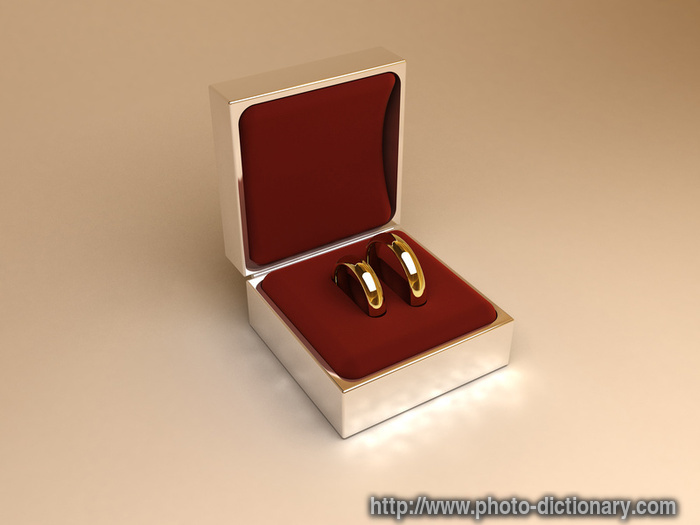 wedding rings - photo/picture definition - wedding rings word and phrase image
