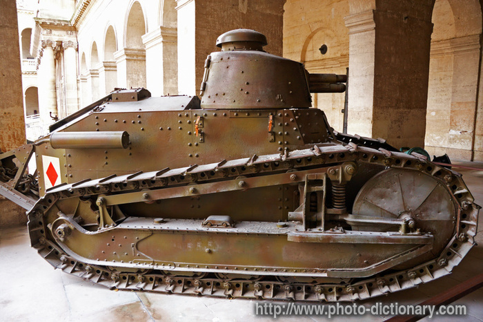tank - photo/picture definition - tank word and phrase image