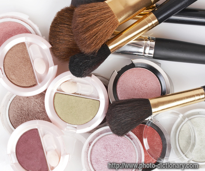 eyeshadows - photo/picture definition - eyeshadows word and phrase image