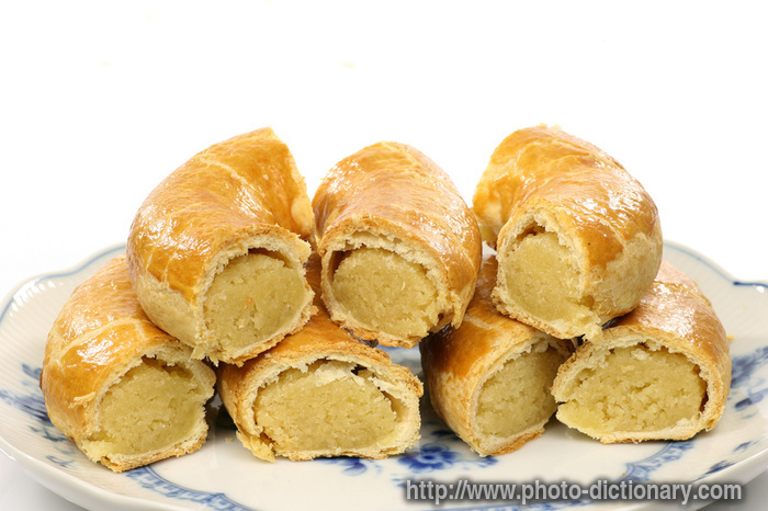 pastry rolls - photo/picture definition - pastry rolls word and phrase image
