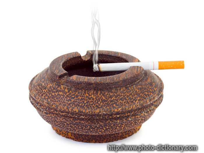 ashtray - photo/picture definition - ashtray word and phrase image
