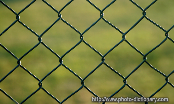 fence - photo/picture definition - fence word and phrase image