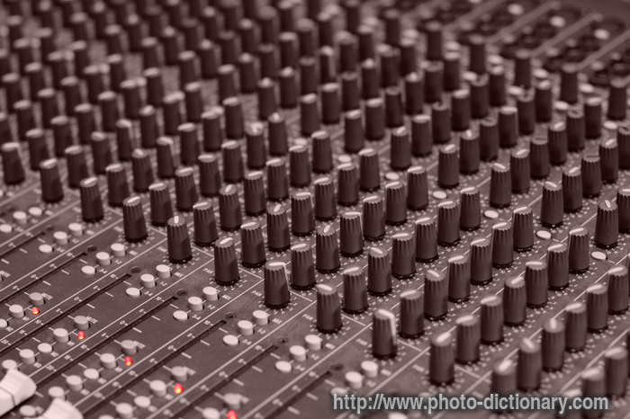 mixing table - photo/picture definition - mixing table word and phrase image