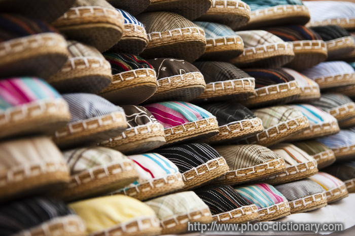 espadrilles - photo/picture definition - espadrilles word and phrase image