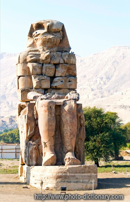 Colossus of Memnon - photo/picture definition - Colossus of Memnon word and phrase image