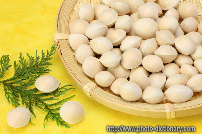 ginkgo nut - photo/picture definition - ginkgo nut word and phrase image