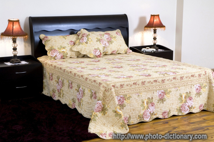 bed - photo/picture definition - bed word and phrase image