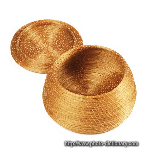 golden grass basket - photo/picture definition - golden grass basket word and phrase image