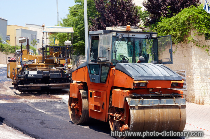 paving work - photo/picture definition - paving work word and phrase image
