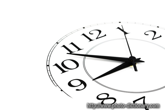 clock - photo/picture definition - clock word and phrase image