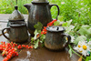 household crockery - photo/picture definition - household crockery word and phrase image